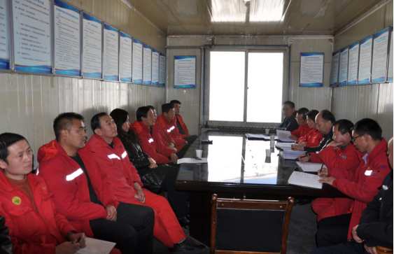 平安春節(jié)、安全先行